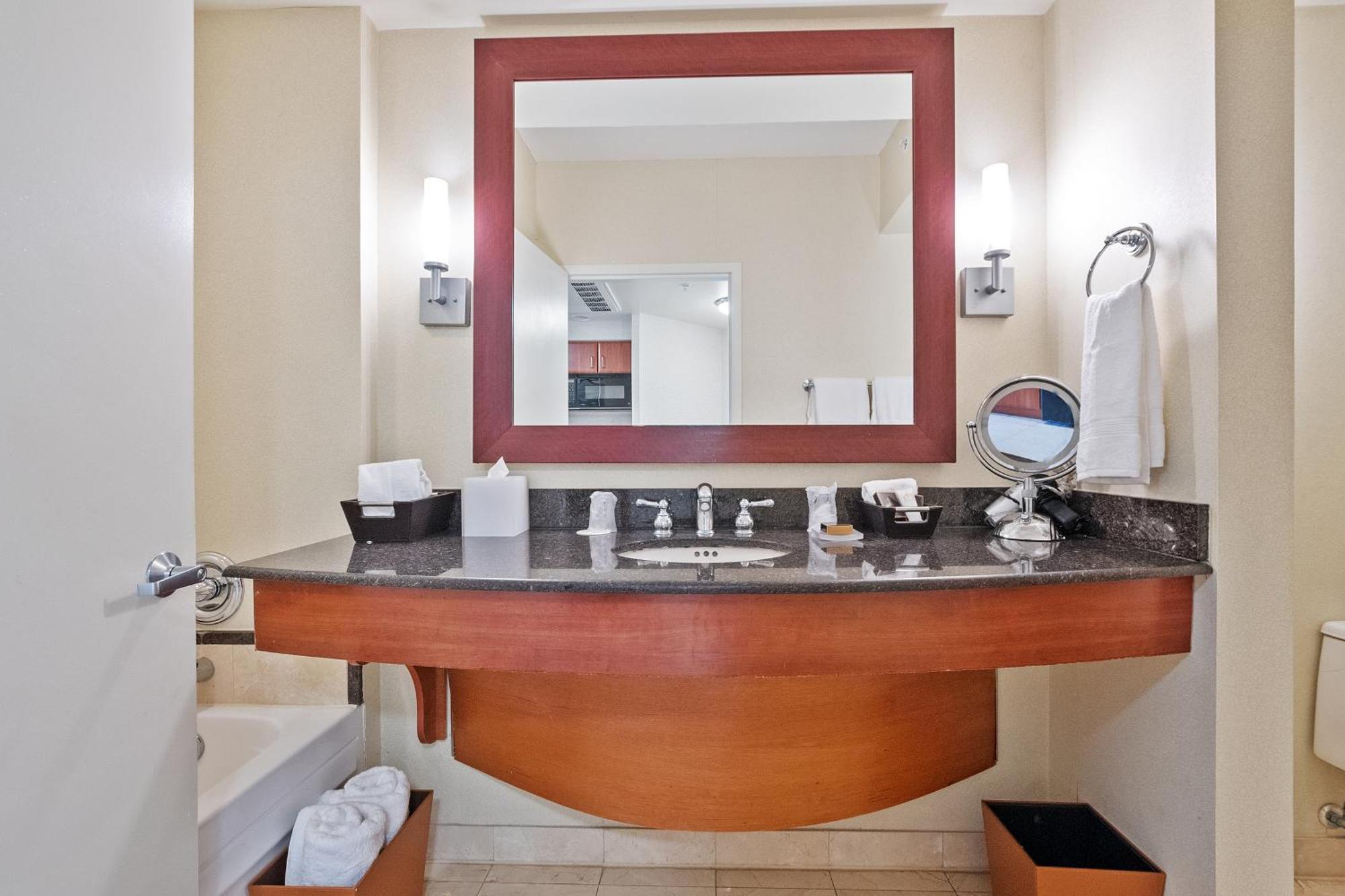 Trump International Deluxe 2 Queen Bed Ocean Front Sunny Isles Beach Exterior photo