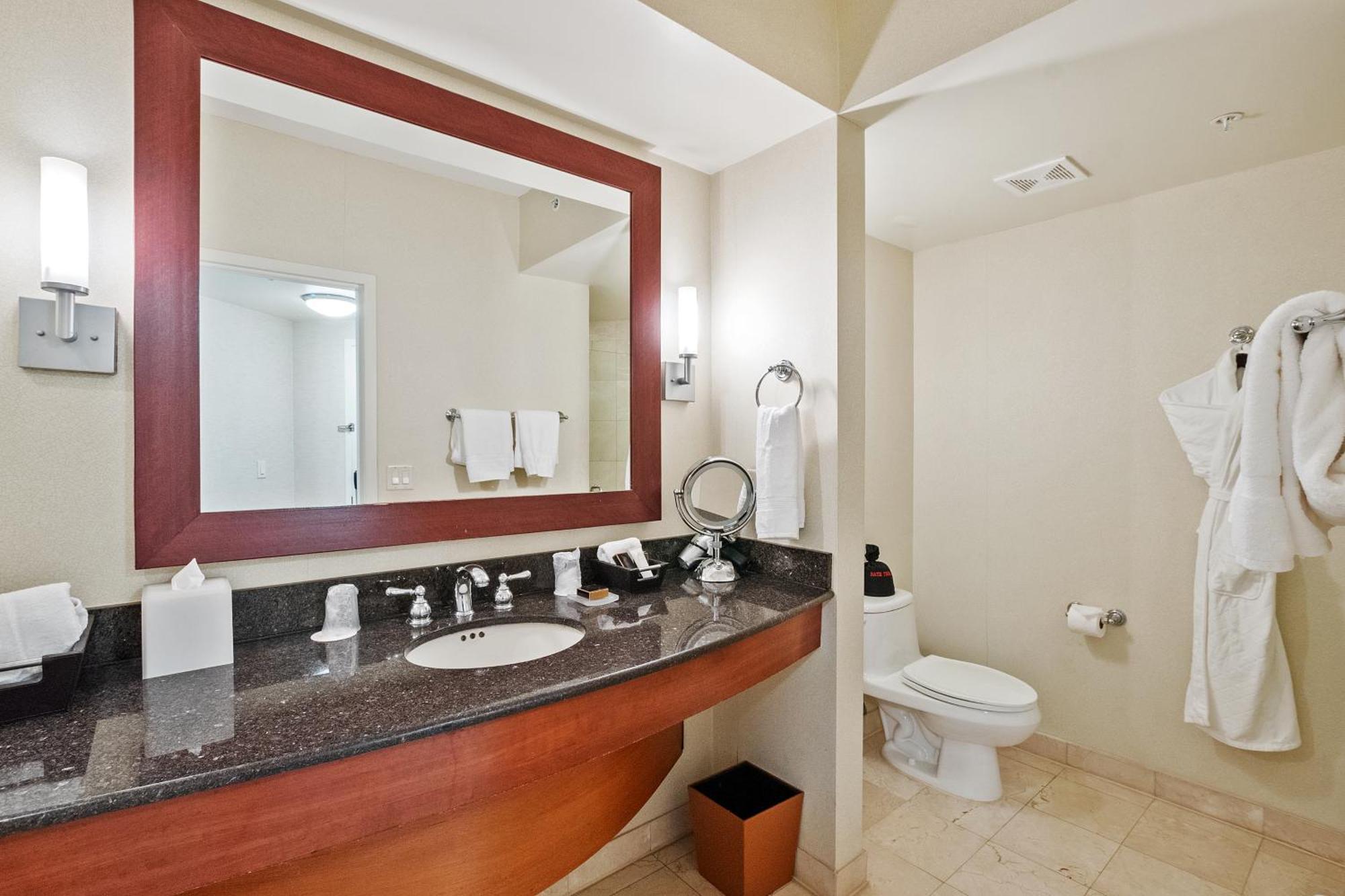 Trump International Deluxe 2 Queen Bed Ocean Front Sunny Isles Beach Exterior photo