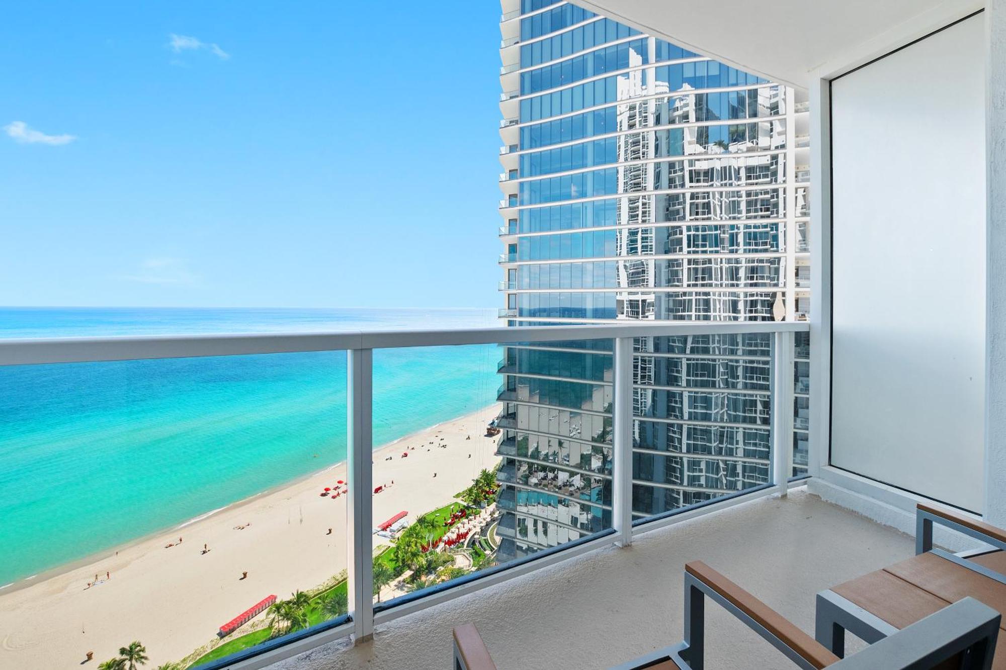 Trump International Deluxe 2 Queen Bed Ocean Front Sunny Isles Beach Exterior photo